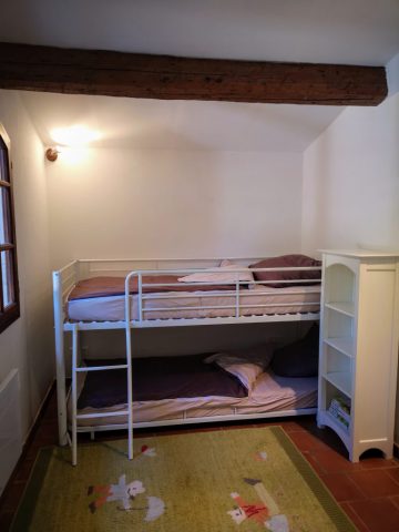 bedroom 4 pitchounes